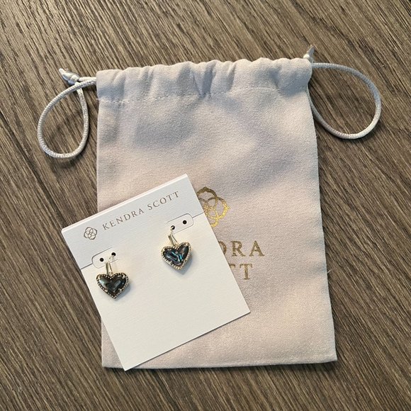 Kendra Scott Ari Heart Gold Drop Earrings in Abalone Shell - Picture 4 of 5